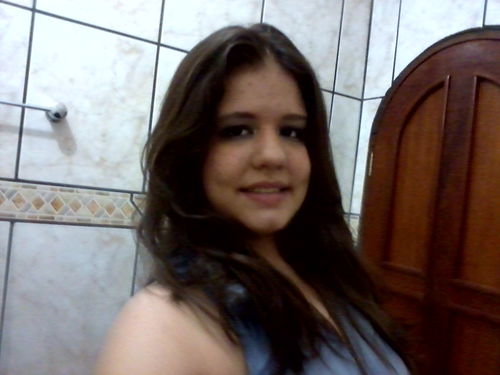 GL meu amor seu sorriso é o motivo para mim sorrir...o brilho dos seus olhos é o motivo deu te amar tanto meu denguo