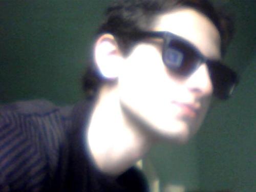 guibers's profile picture. Strange