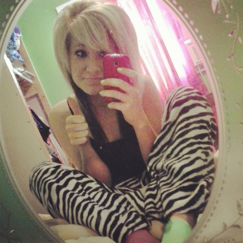 missme115's profile picture. 