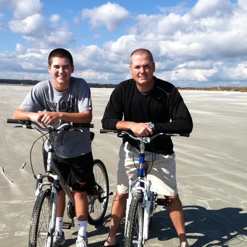 RickFiest's profile picture. 