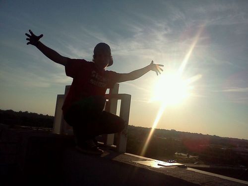 seanelliott2594's profile picture. just go with the flow and live life!