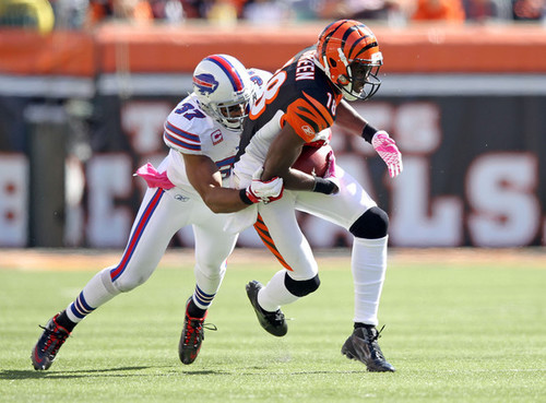 NFLFantasyGuru_'s profile picture. NFL Fantasy Football Advice and News. Will follow back.