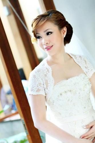 upperroom_photo's profile picture. Photography-Videography-Cinematography
Just feel free to contact our team :
☎ 021- 4508639 / 70700558
PIN: 21E1390A
✉ marketing.upperroom@yahoo.com