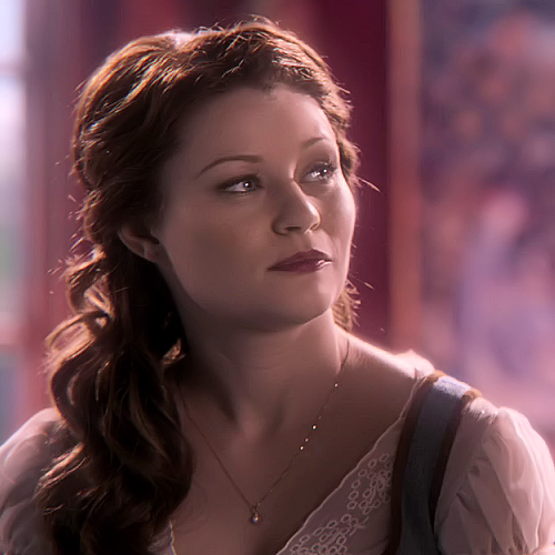 Bella_OUAT's profile picture. Ni nombre es Bella, hija de Maurice, prometida de Gaston y princesa del reino. Pero todo eso no importa desde que me fui con Rumpelstinskin. #SpanishOUATFake