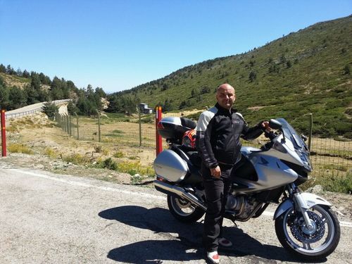 DAVMART3's profile picture. 