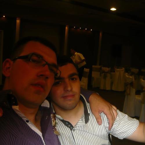 djeticmne's profile picture. :)