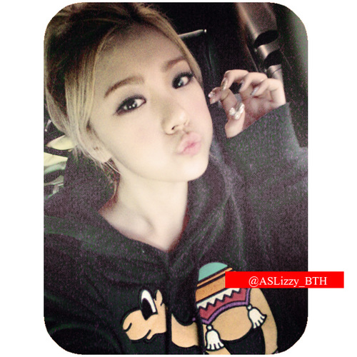 ลิซซี่อาฟเตอร์สคูล อยากให้ฟอลกลับแค่ทักมา :| ♥ #92liNE #AFTERSCHOOL ( r e a l ; @p_lizzy ) . #NOCOPY! #220455