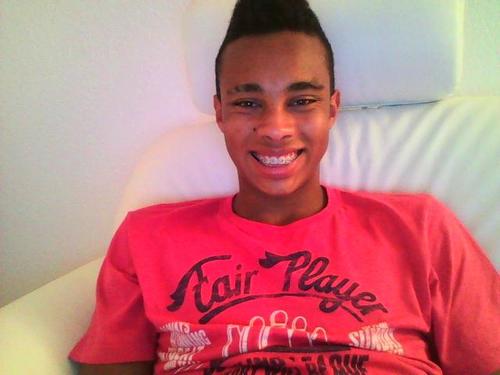 Gregory_Lebron's profile picture. i m a handballer from gc amicitia zurich i love playing basketball too :)