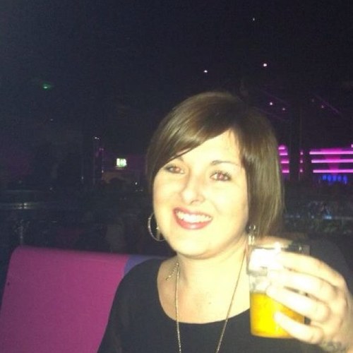 heidi_martin1's profile picture. 