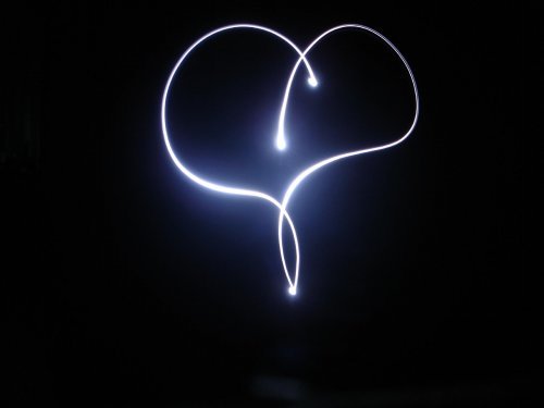 zeroview's profile picture. BAHAGIA: yg diinginkan terjadi, tak diinginkan tdk terjadi. DERITA: yg diinginkan tdk terjadi, yg tak diinginkan terjadi. DAMAI: tak kenal KEINGINAN.