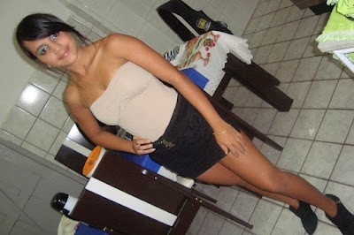 =**Não Despreze Quem Te Ama e Cuida De Voçê'
 -Por Que Um Dia Voçê Pode Perceber Que Perdeu A Lua Enquanto Contava As Estrelas.*-*=:)