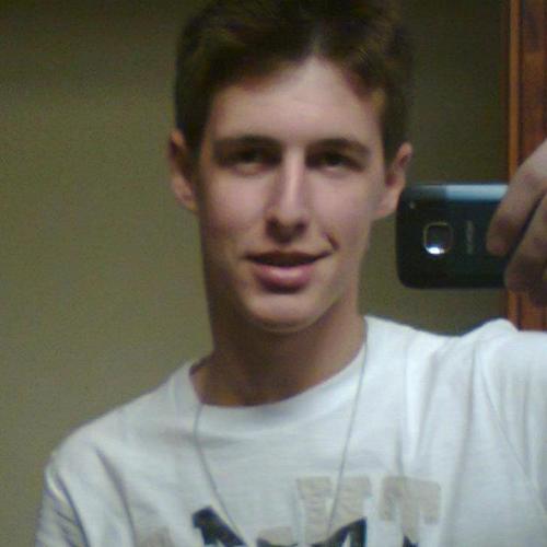 e falo com rara calma, sou o que sou, sei que sou fraco, mas sempre, tive você aqui perto de mim... (8)
