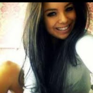 Follow me! and please trend for the @Pocket_Boys ! and @_OfficialChris !
