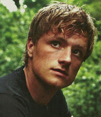 Jennifer Lawrence, Josh Hutcherson e todo elenco de Jogos Vorazes ♥ #Menino. @brunogunn me respondeu em: 19/08
