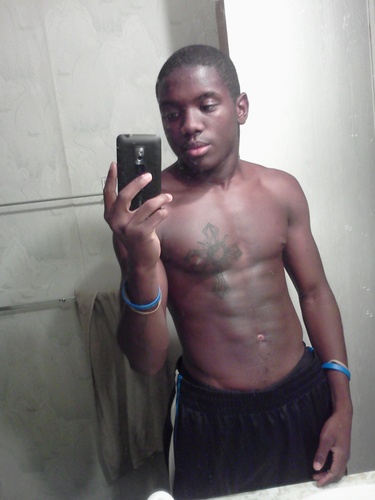 FuckY0F0ll0w3rs's profile picture. 