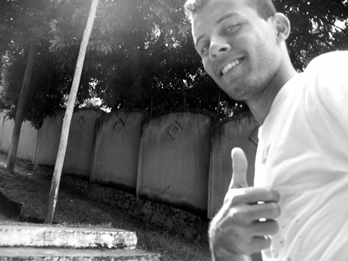 Sou muito feliz