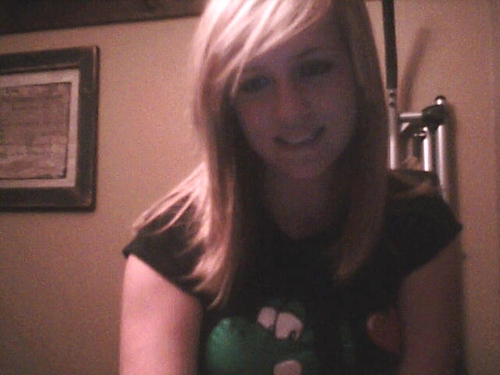 megynncyrusyoo's profile picture. Lmjo, LaughMyJonasOff?