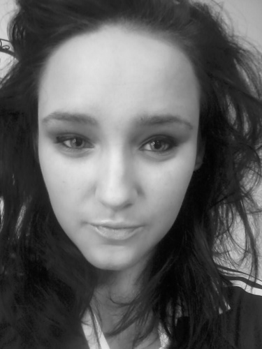 Hello :) My name is Rachel:)) Am 16 going on 17 :P ii am from dublin and I am now living in Co,Galway. Follow me and I will follow you back!:D