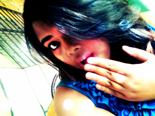 15 anos / SP/♥ SANTOS ♥/musicaa chocolate
 a(mo)r   @LucasNagatah_  TEAMOO♥
quer saber mais??  seguee aee ;p