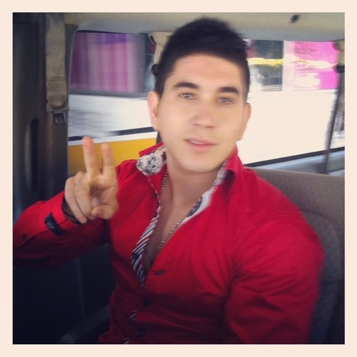 Representante d @Club_fansBEBETO dedicada a @El_Bebeto @latinpowermusic