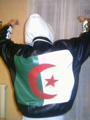 redmona's profile picture. 