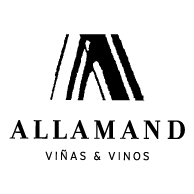 Hacemos vinos con sentido de lugar, expresando las caracteristicas distintivas de los viñedos de donde nacen nuestras uvas