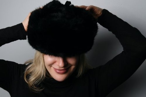 PhD | Instructor of writing, literature and English language development @UTSC | she/her | Glamour, cats, and puns.