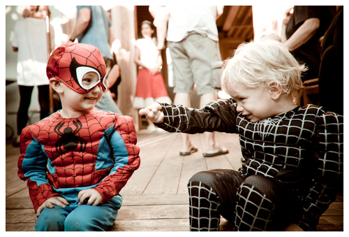Nos queremos mucho,hermanos. The original.