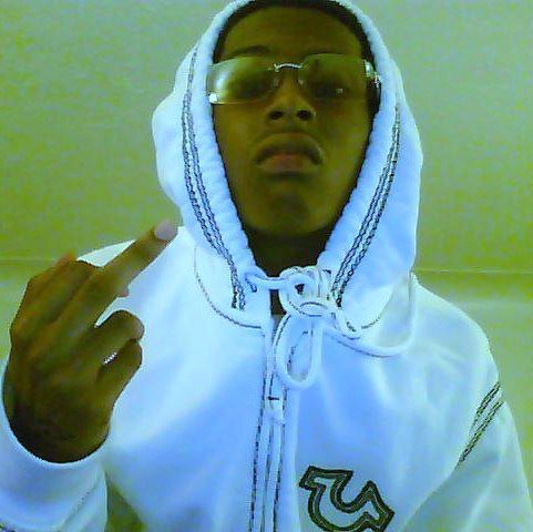 Loud Young Funny Hansom ManagerMan &MUTHAFUCKA & FOLLOW MY TWITTA WIFEY @nytiLoveeee#FREELARRY #RIPMANNIE