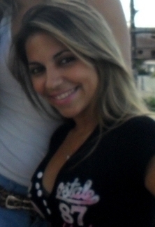 Eu enfrento o que vier, eu sei o tamanho do Deus que luta por mim. Paraibana, estudante de Direito, me resumo feliz!! (;