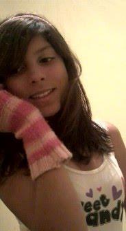 aa meenina feeliz , q ttn oos melhoores amigoos , q ttn soonhos  ee q coonfiia en Deeus .. eeoo soou aa Meenina doos Olhoos d DEUS !!