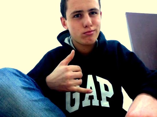 peace and love - follow-me .