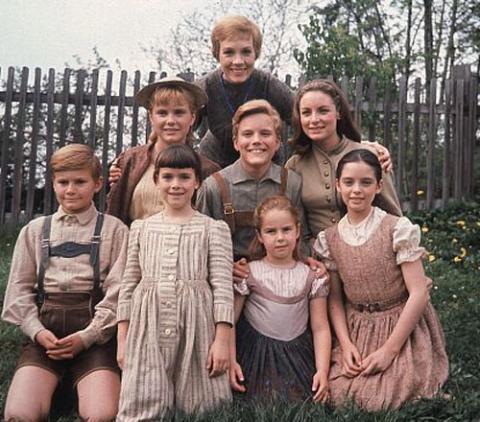 we sing the theme songs to your life! (this twitter account does not represent the actual vontrapp family)
