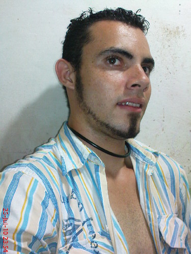 Alegre y divertido