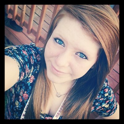 Profile Picture of Madison Whitaker (@ThemGingersDoe) on Twitter