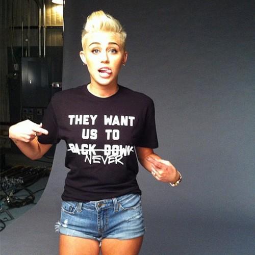 MileyCyrusJBRP's profile picture. I'm 19. Actress + Singer. || Single + Bi. #JBRPFamily