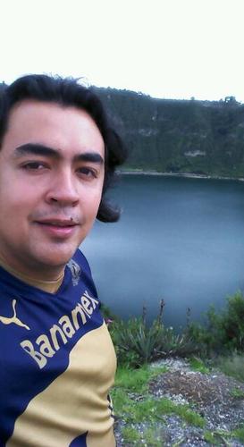 hemiptero's profile picture. Biólogo, Dr. en ciencias. Amante de la vida, la ciencia y la música.