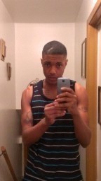 Hello, I'm De'Angelo O'Neal 17 years old male from Huntsville alabama hmu to know more :)