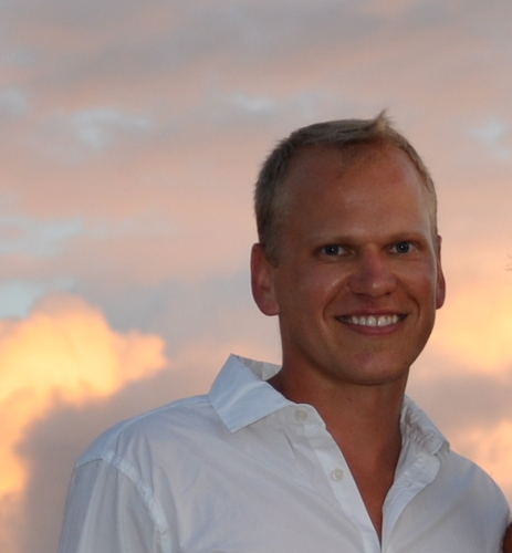 EhrenLee's profile picture. Design Leadership: water, teams, organizations, and communities.