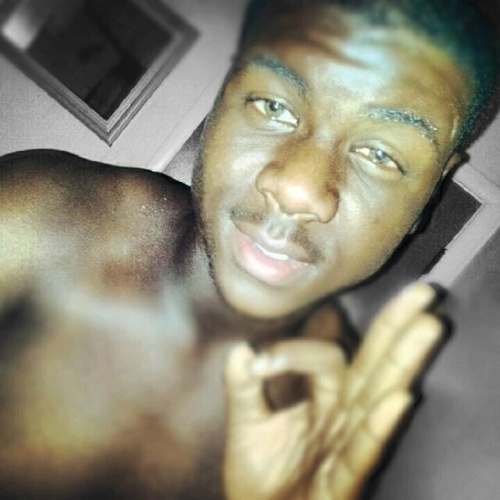 Do I Need Ah Bio ? Not Really Just Follow Meh and Mention For Ah Follow Back Plain And Simple :-)   #LetsMakeItNastyy