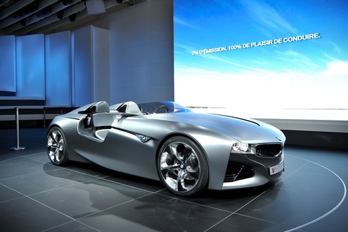 Lots and lots of cool stories about really cool cars #bugatti #astonmarton #ferrari #porsche
