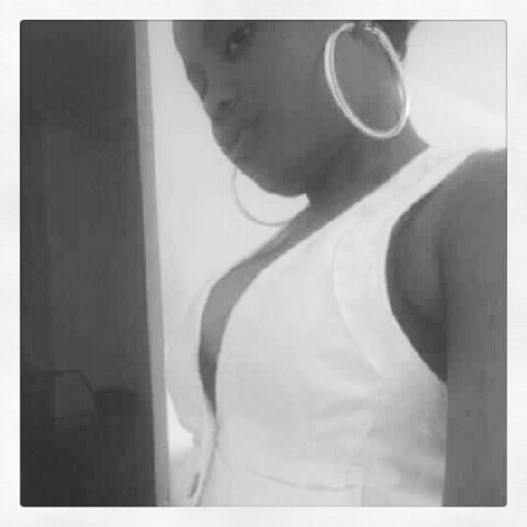 sintylbelynda's profile picture. 