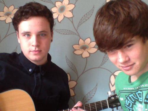 Yeahlow_Frames's profile picture. Acoustic Duo, Camberley, signed to Templeton Records™, Luke Hackett, Frank Allison, Follow for upcoming Releases and Gigs