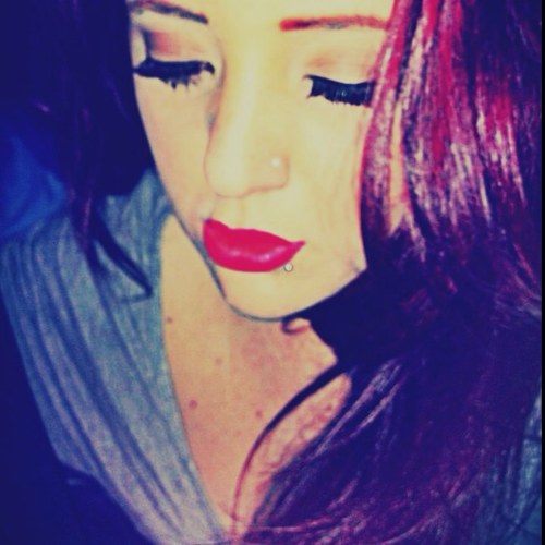 Mz_Ashleeh's profile picture. |♥|Life's to short to live in fear and regret of what could've happened.