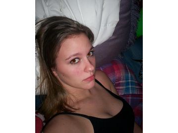 lynhoffman23's profile picture. 