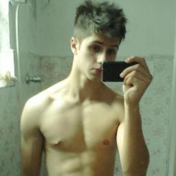 gosto de come http://t.co/vfwlrvhaEZ