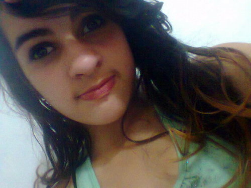 ~ × 　Amigaa do @kauan #_princesaa do @lukiinhass,@rafiinhaa namoradaa do #_maik  amiga da #lariisaa,#carolzinha#keliane etc.. .