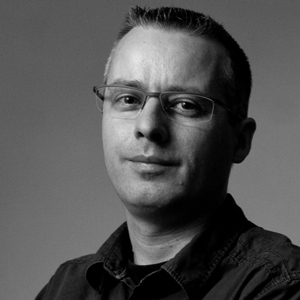 AndreTheelen's profile picture. I make electronic music, films and photographs. I build electronic musical instruments. My new EP “Almost Morning Now” is out.