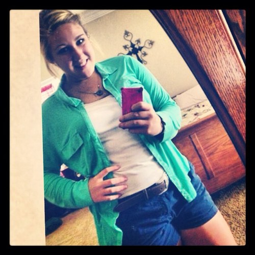 KylieUnderwood's profile picture. 