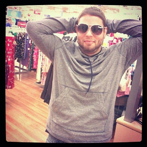 Zacharyabel2012's profile picture. The official Zachary Abel Twitter profile. Musician, Athlete ,Chef